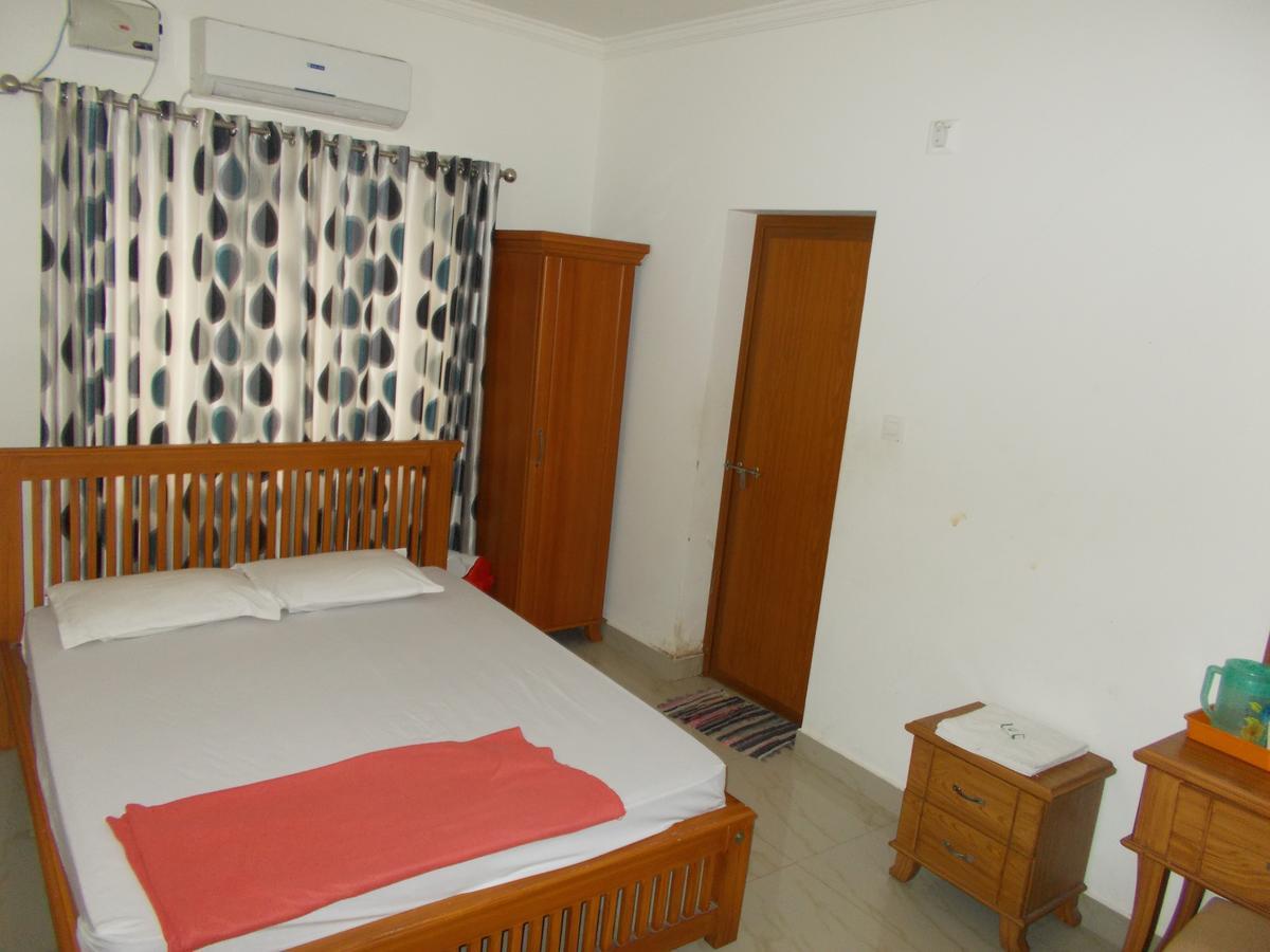 Sathya Inn Guruvāyūr Kültér fotó
