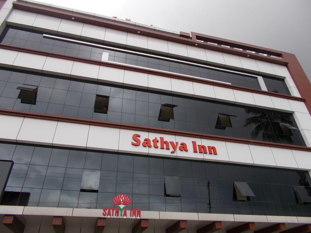Sathya Inn Guruvāyūr Kültér fotó