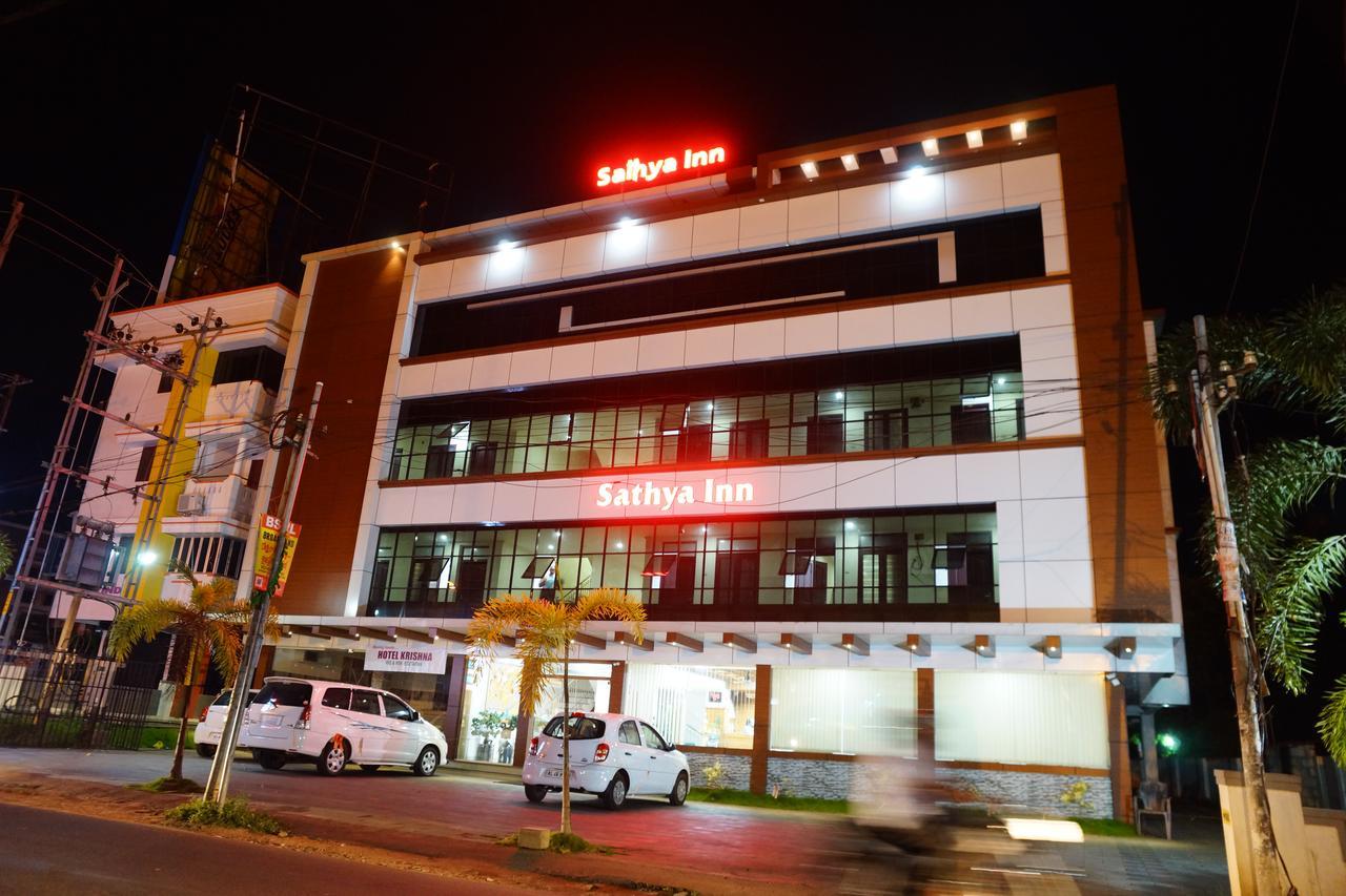 Sathya Inn Guruvāyūr Kültér fotó