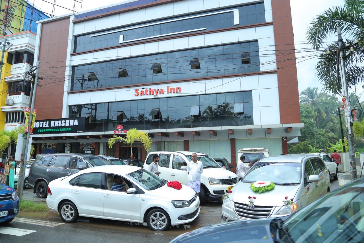 Sathya Inn Guruvāyūr Kültér fotó