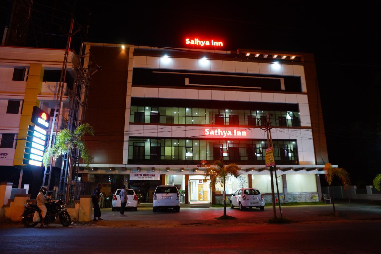 Sathya Inn Guruvāyūr Kültér fotó