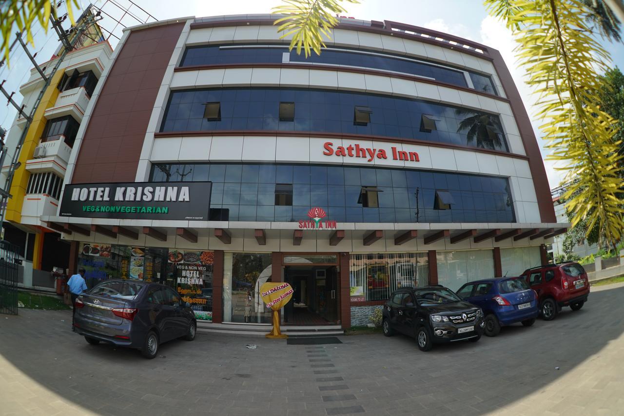 Sathya Inn Guruvāyūr Kültér fotó