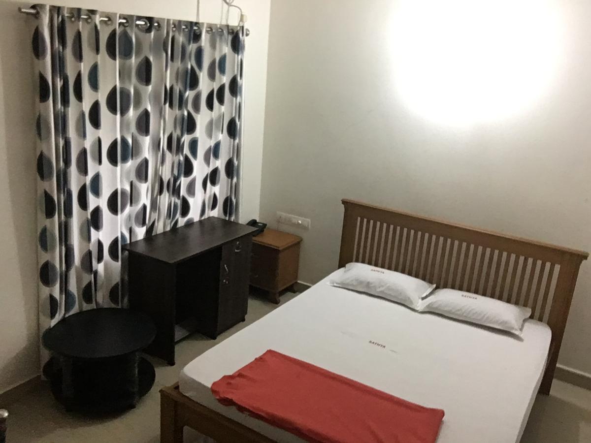Sathya Inn Guruvāyūr Kültér fotó